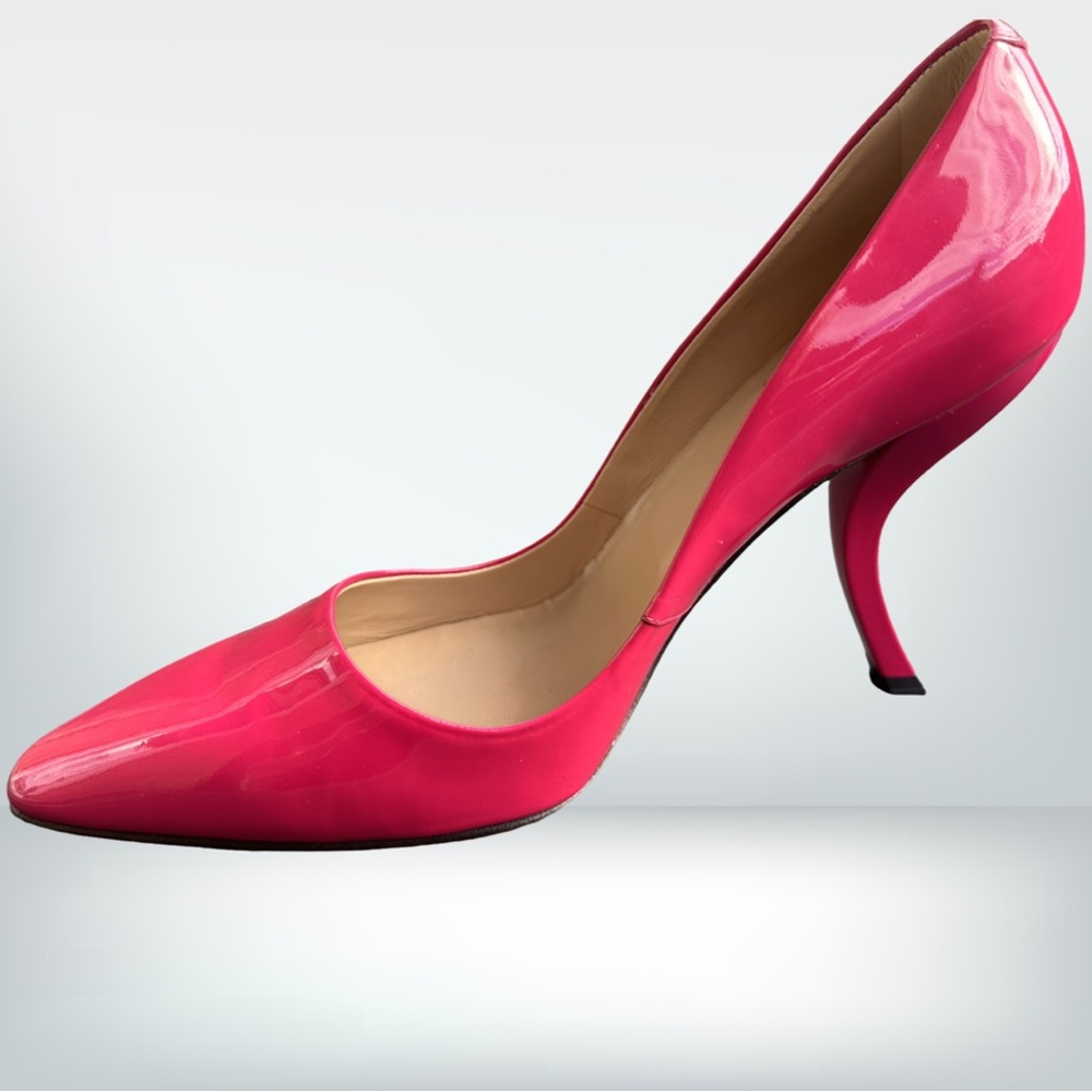 Roger Vivier Hot Pink Patent Pumps  36